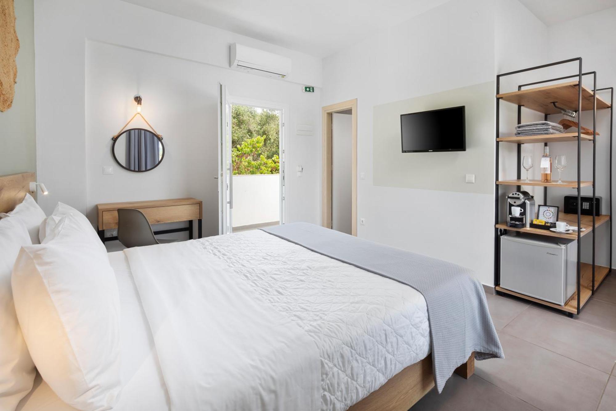 La Maison Corfu - Adults Only Ipsos Luaran gambar