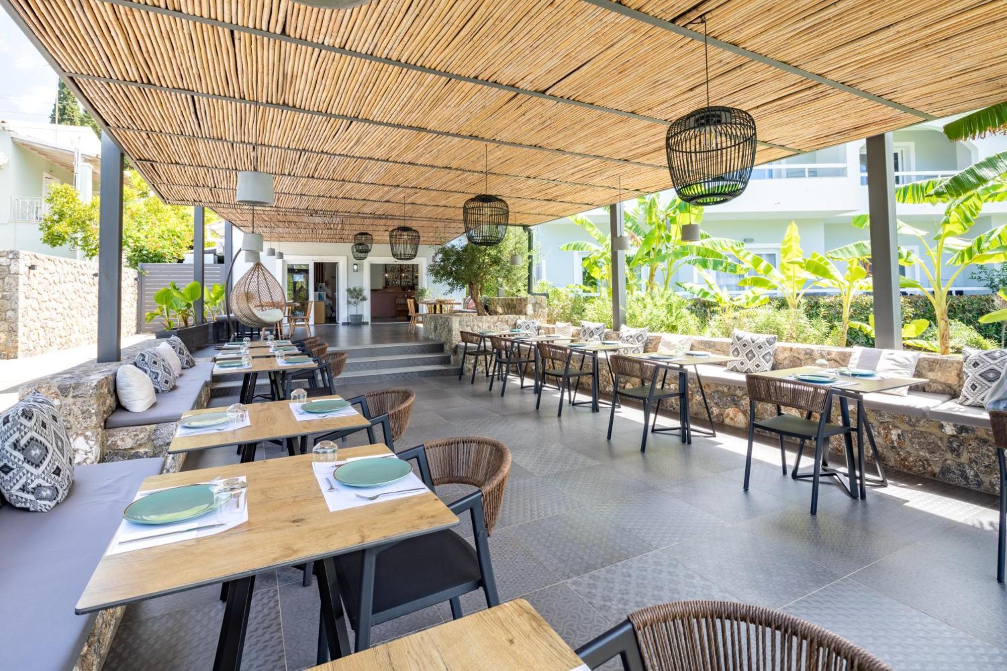 La Maison Corfu - Adults Only Ipsos Luaran gambar